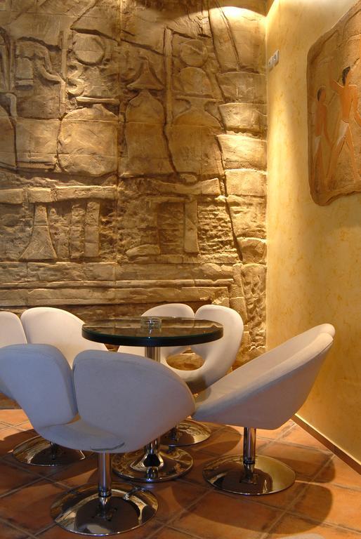 Hotel Luxor Burgasz Kültér fotó