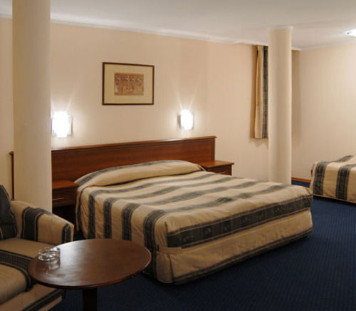 Hotel Luxor Burgasz Kültér fotó